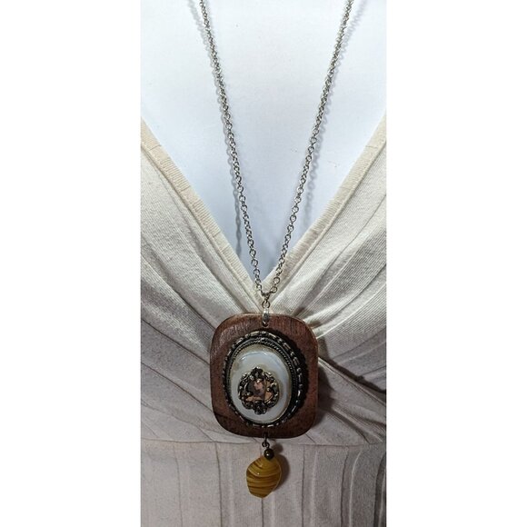 Vintage Handmade Victorian Mixed Media Pendant Necklace - Picture 6 of 8